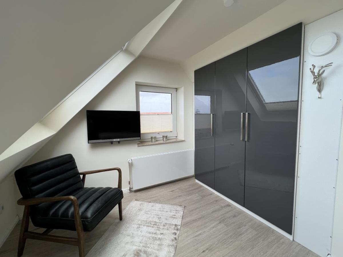 Deichblick 5 In Norddeich- Urlaub Und Meerblick * Norden